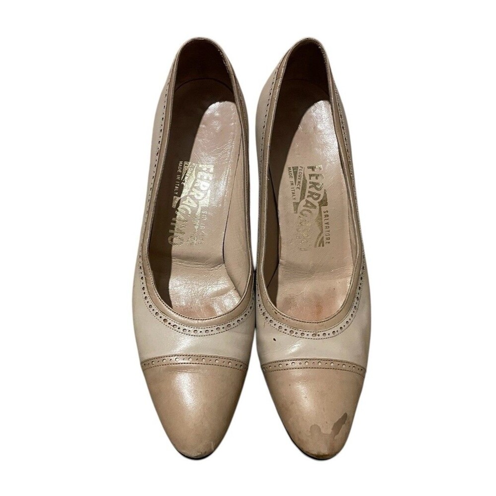 Salvatore Ferragamo Women’s Lenexa Oxford Style Heels Size 7.5 AA